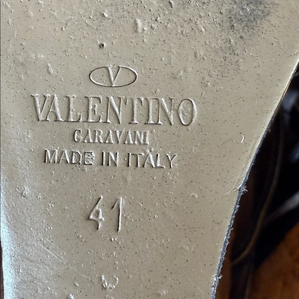 Valentino Garavani Black and Tan Wedge Sandals size 41 or us 8.5-9